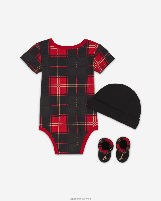 Conjunto Infantil De Body Xadrez Jordan, Chapéu E Sapatinhos 42484e1747 Fogo Vermelho Air Jordan